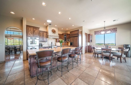 Canyon Ridge Estates House | Amazing Sunsets with Incredible Views!