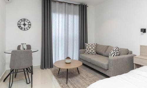Accra Apartment | Amazing Two Bedroom Apartment Space Available