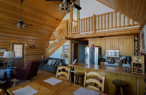 Alpine Cabin | Amazing view Log Cabin