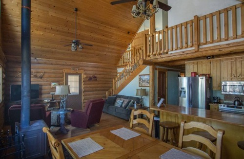 Alpine Cabin | Amazing view Log Cabin