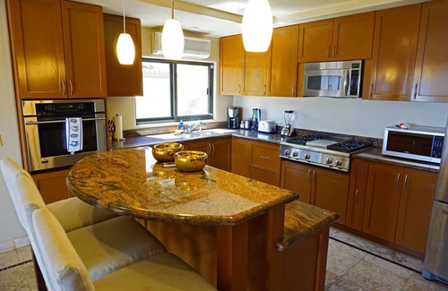Pedregal Villa | Amazing Views, 4 Bedrooms, Close Walk to Downtown Cabo