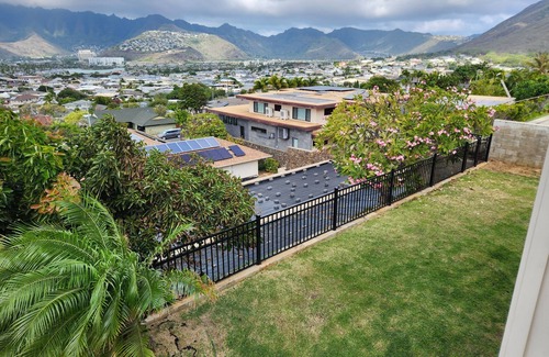 Portlock House | Amazing views! Exclusive & peaceful Hawaii Kai. Walk to ocean & hikes, Pool, AC,