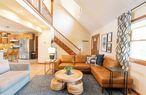 Laurelville Cabin | Amazing views, private location with great amenities