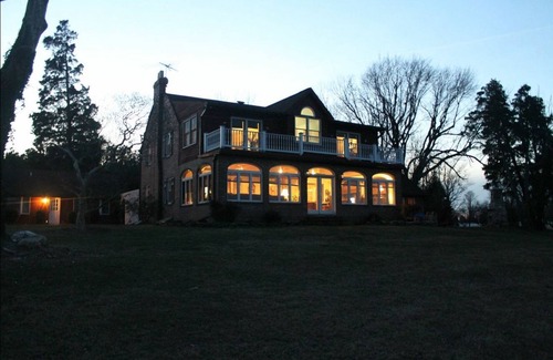 Cambridge House | Amazing Waterfront Retreat On The Chesapeake Bay Private Pool Private Beach