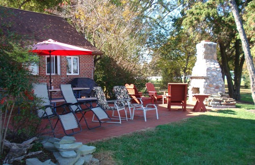 Cambridge House | Amazing Waterfront Retreat On The Chesapeake Bay Private Pool Private Beach
