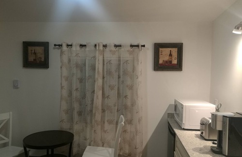 Stratford House | Ambassador B & B Guest Home