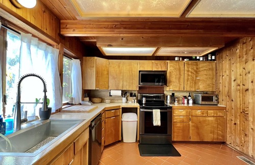 Randle Cabin | Ambassador Lodge - 2 Full Cabins . Indoor Pool . Sauna . AC . EV . 10+ Acres