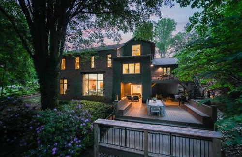 Sherrills Ford House | Ambassador Ridge w/Optional Boat Rental