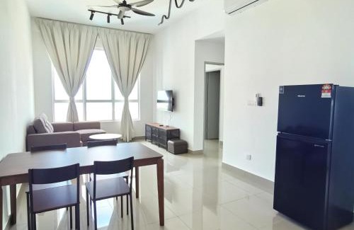 Malacca City Apartment | Amber Cove Seaview I MUJI 2BR I Game Room I 3-9pax