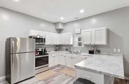 New Albany House | Amble: Brand New & Near Downtown!