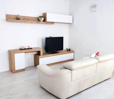 Inzago Apartment | Ambroeus Apartmens Casa Spaziosa in centro Paese