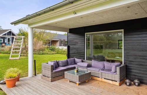 Skovmose House | "Amdi" - 700m from the sea by Interhome