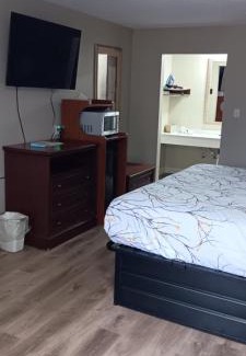 Henderson Hotel | Americana Inn - Henderson