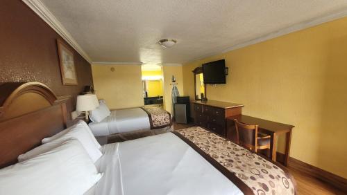 San Antonio Hotel | Americas Best Value Inn Frost Bank Center