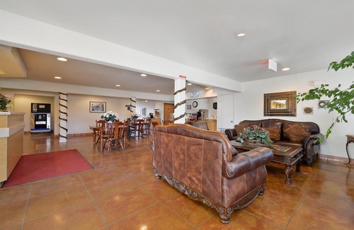 Ada Hotel | Americas Best Value Inn and Suites Ada