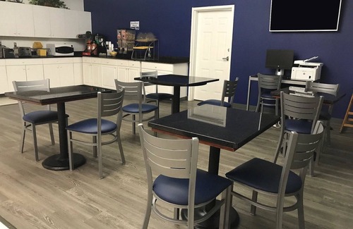 Sumter Hotel | Americas Best Value Inn & Suites Sumter