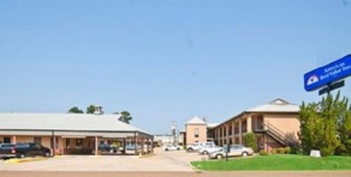 Brookhaven Hotel | Americas Best Value Inn - Brookhaven