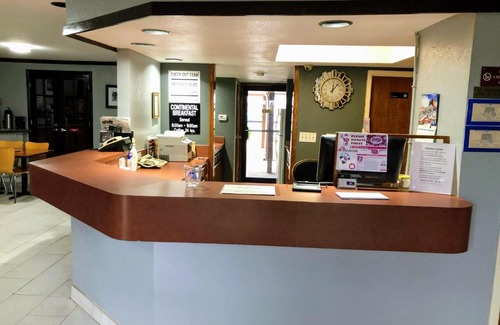 Yukon Hotel | Americas Best Value Inn Yukon