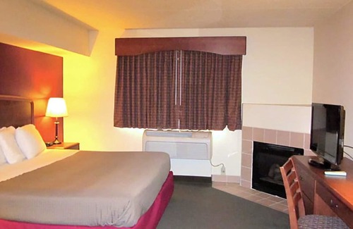 Appleton Hotel | AmericInn by Wyndham Appleton