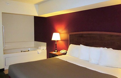 Appleton Hotel | AmericInn by Wyndham Appleton