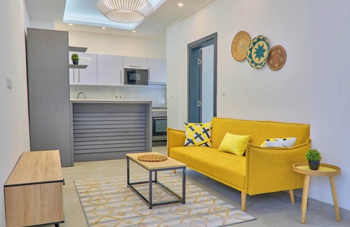 Yof Apartment | Amethyst Apartment with sea view