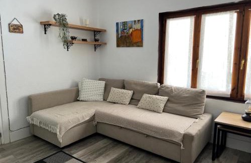 Yesa House | Amets