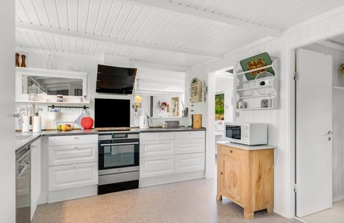 Remmer Strand House | "Amila" - 200m to the inlet by Interhome