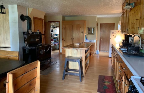 Rexford House | Amish Built Home in West Kootenai, MT - Near Lake Koocanusa, Rexford & Eureka