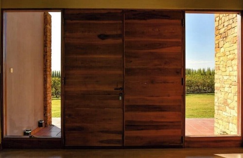Tunuyan House | Amongst the Vines in Valle de Uco