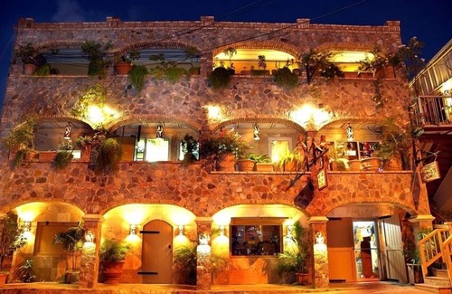 Estate Enighed Apartment | Amore Loft Suite - in the Heart of Cruz Bay!