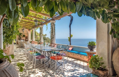 Montepertuso Villa | AMORE RENTALS - Villa Angelina with private Pool, Sea View, Chef and Breakfast Ideal for Weddings