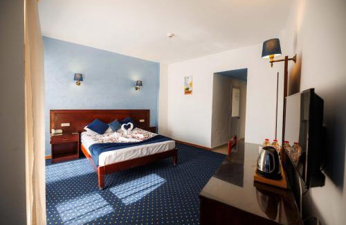 Al-Jumruk Hotel | Amoun Hotel Alexandria