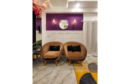 Bandra West Apartment | Amour Bandra: A Cozy Affair at Chapel Rd