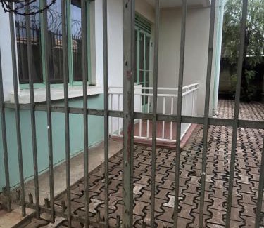 Mbale Apartment | AMOz Little Nest