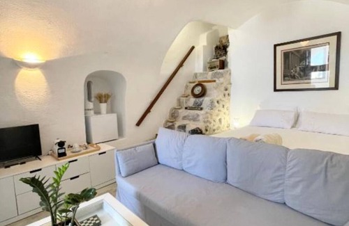 Pyrgos Apartment | Amphora Superior Suite, Pyrgos