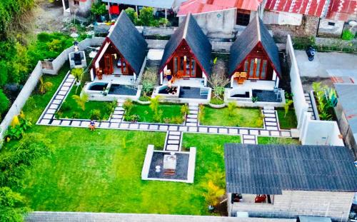 Toya Bungkah Bed & Breakfast | Ampik Batur with Private Hot Springs