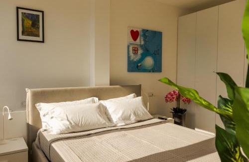 Udine Apartment | Ampio, Luminoso e in Posizione strategica 4A