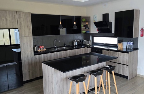 Kercem Apartment | Ample and Modern Penthouse, 2nd floor, 3 bedroom with field view.