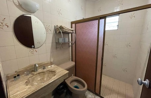 Lomas de Mazatlan Apartment | Amplio 1 departamento super céntrico para familia