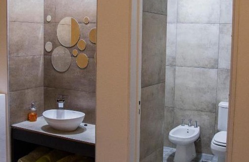 Villa Carlos Paz Apartment | Amplio departamento frente al lago-seguridad 24hs