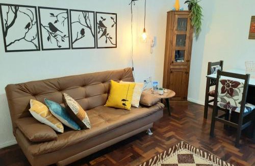 Menino Deus Apartment | Amplo, aconchegante e pertinho de tudo
