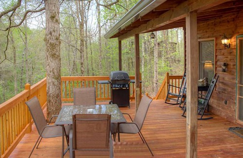Clarkesville Cabin | Amy's Creek 1 - Dog Friendly Cabin with Creekside Views and Covered Deck