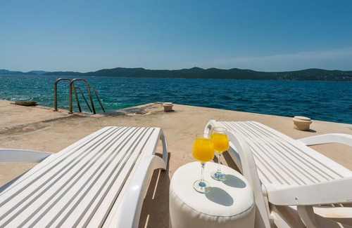 Slano House | An Apartment with Two Bedrooms, Kitchen, Balcony, Pool, Wi-Fi, A/C and Parking