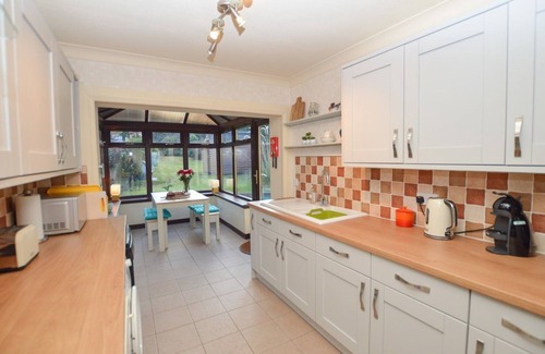 Connel Cottage | An Cala - sleeps 6 guests in 3 bedrooms
