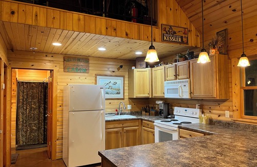 Grand Mound Cabin | An Escape on the Wapsipinicon River for the Outdoorsman