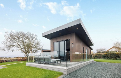 Llangefni Cottage | An exclusive collection of high-end lodges, perfect for a romantic break away.