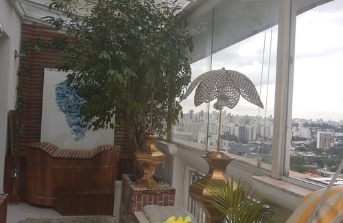 Campo Belo Apartment | An experience!