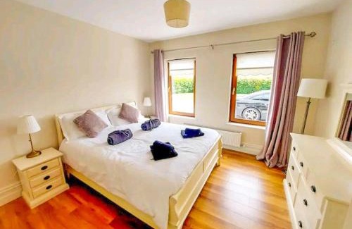Killimor House | An Ghlaise Bheag