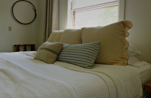 Sonoma House | An Inn 2 Remember