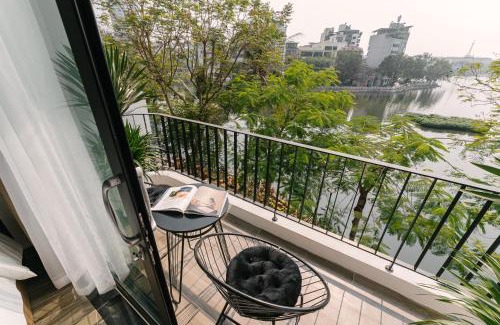 Truc Bach Apartment | An Nguyen Lakeside Residence